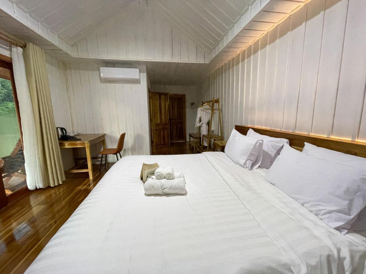 Отель Nongkhiaw The Float House Экстерьер фото