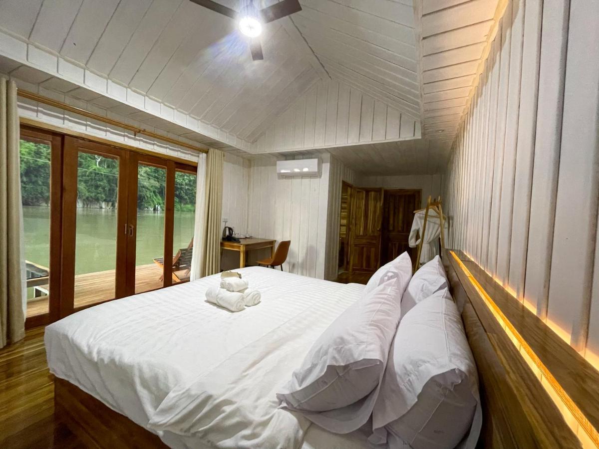 Отель Nongkhiaw The Float House Экстерьер фото