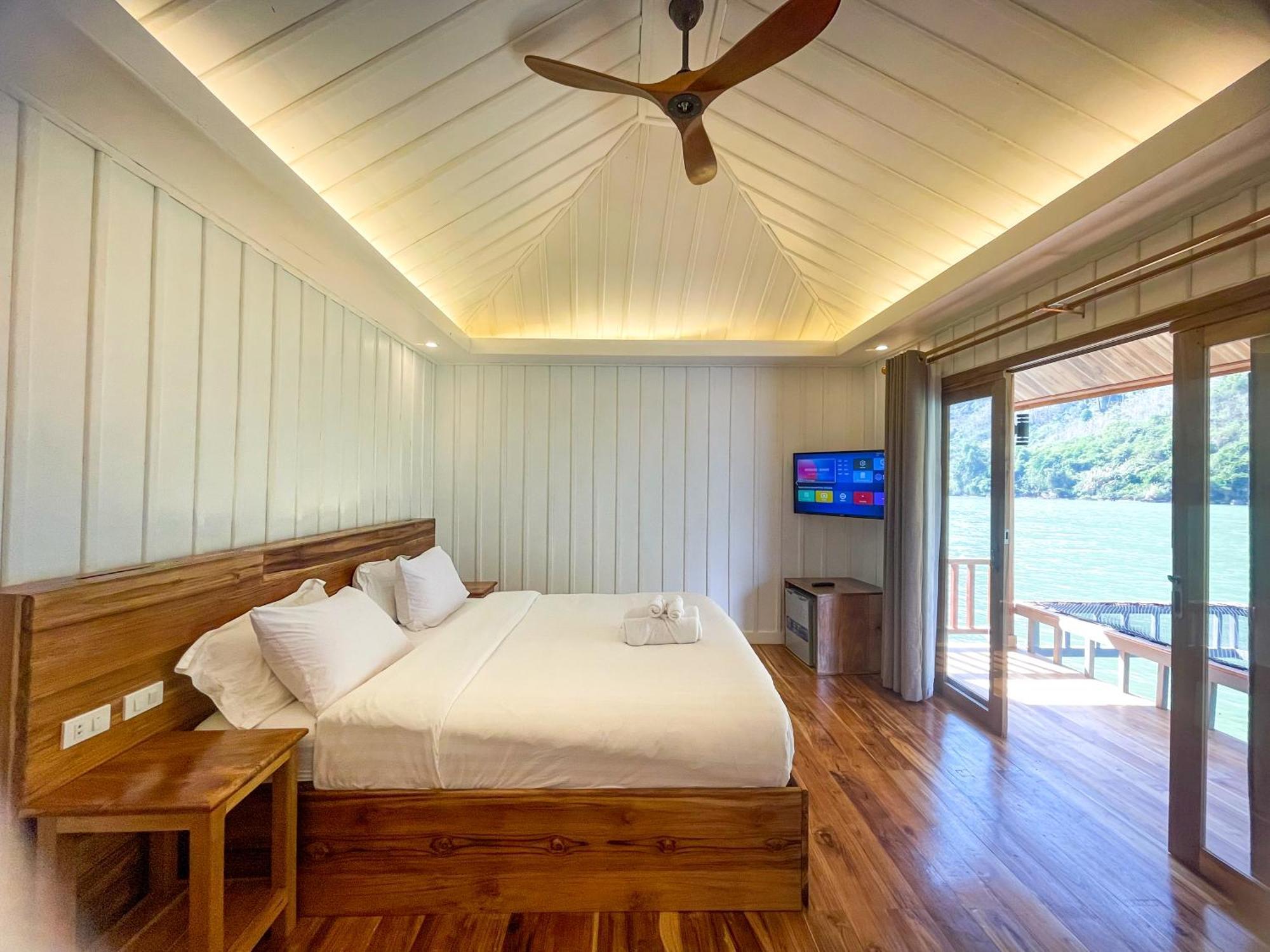 Отель Nongkhiaw The Float House Экстерьер фото