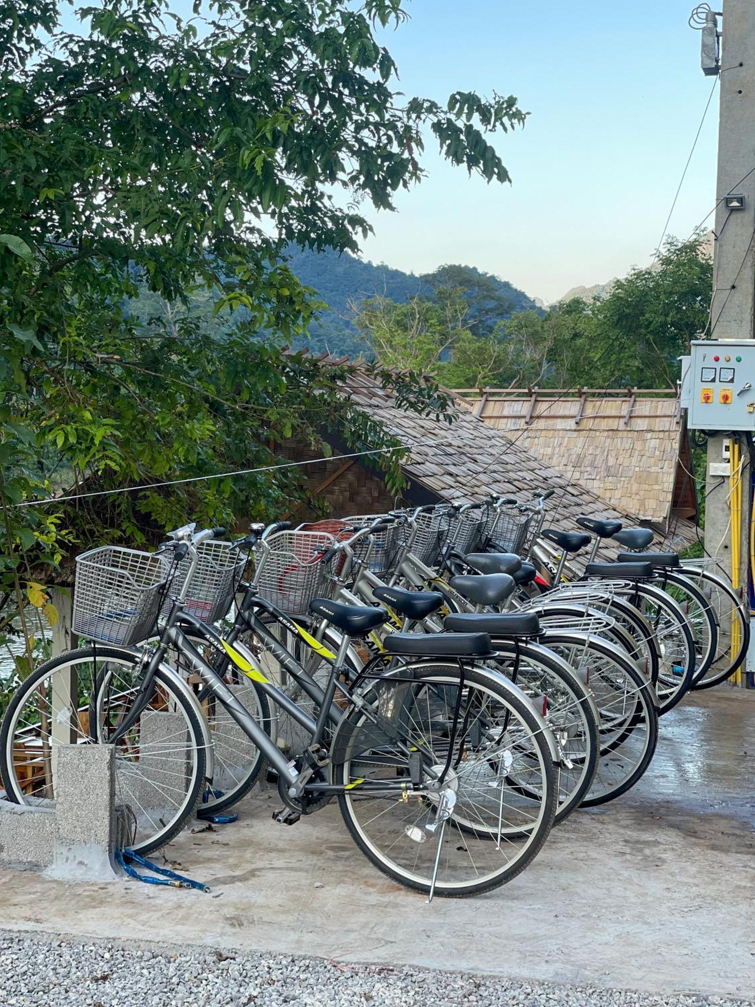Отель Nongkhiaw The Float House Экстерьер фото
